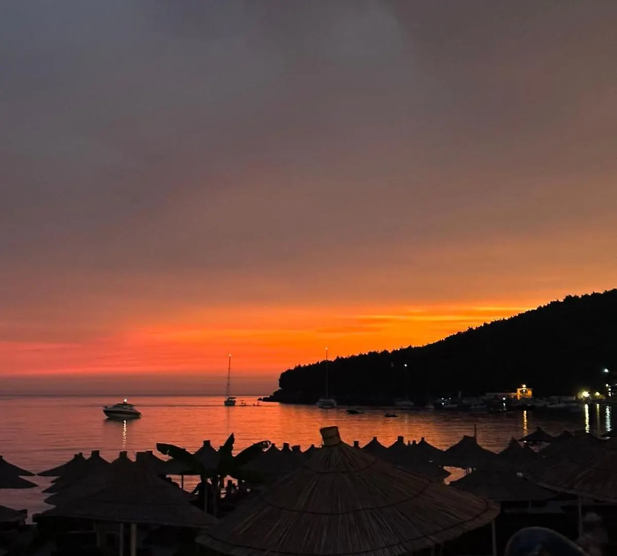 Ionian Melody Apartment Himare 0*,  Albania